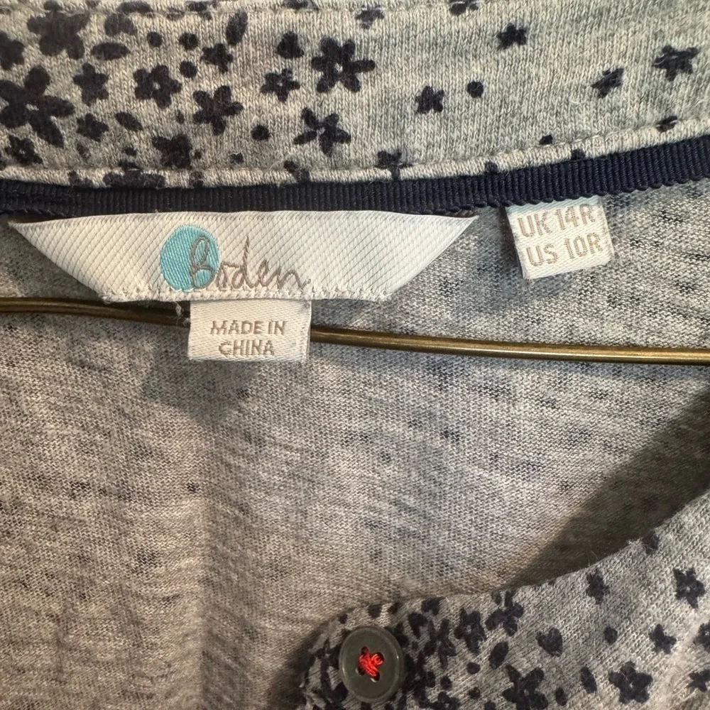 Boden chic top